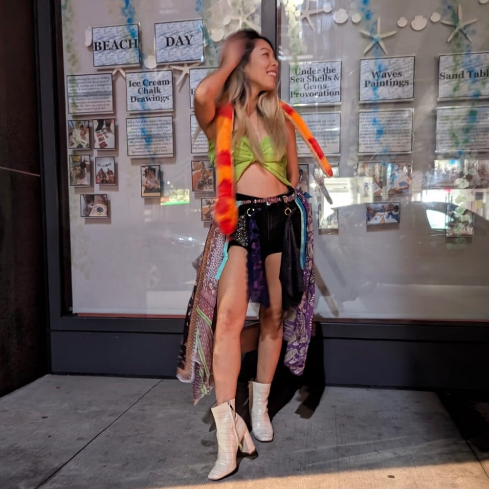 Halloween Costume Britney Spears Costume VMA Slave 4 U